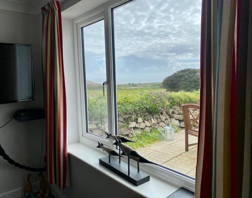Ferienwohnung The Old Dairy, Land'S End, Sennen Exterior foto